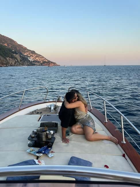 Sunset tour on private boat from Positano or Praiano - Exploring the Amalfi Coast from the Water: A Detailed Look