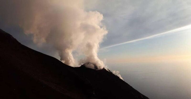 Sunset Trekking on vulcano Stromboli - Key Points / Takeaways