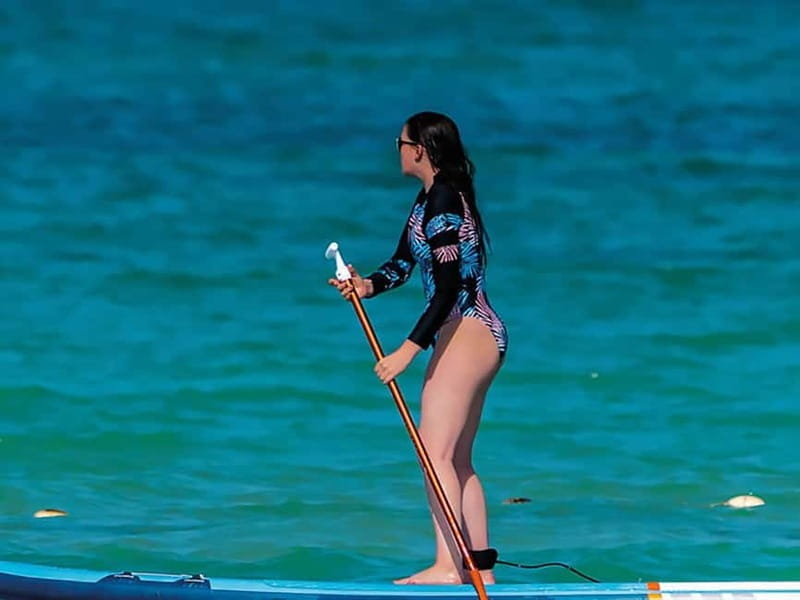 SUP lesson of approximately 1 hour at the Jesolo beach. - Exploring Jesolos Waves on a Stand Up Paddleboard: An Honest Review