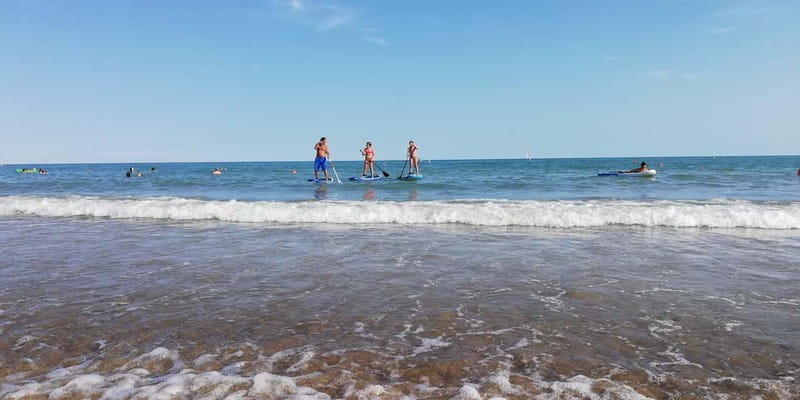 SUP lesson of approximately 1 hour at the Jesolo beach. - Who Should Consider This?