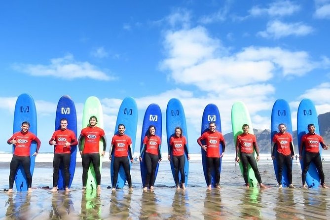 Surf Lessons in Famara 9:15-14:30h (4 Hours of Class) - Getting to Famara Beach