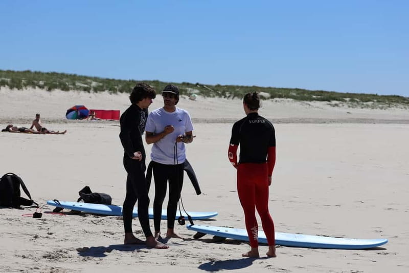 Surf lessons in Figueira da Foz - Who Should Consider This?