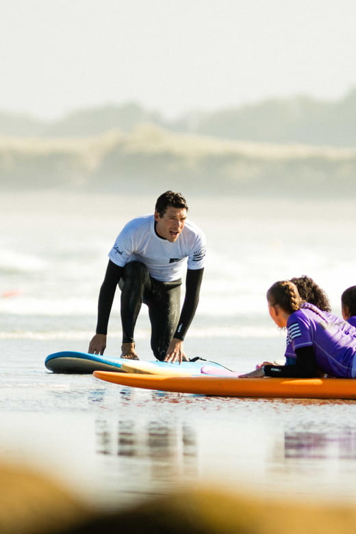 Surf lessons on the mythical site of La Torche - Surf Lessons on the Mythical Site of La Torche