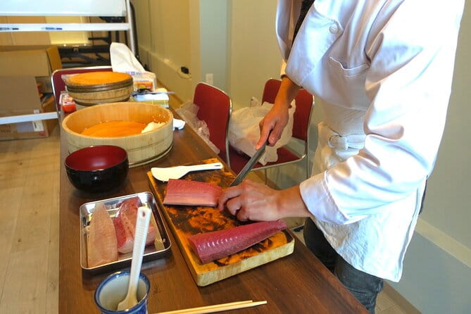 Sushi Making Experience With a Sushi Chef - Etiquette and Customs