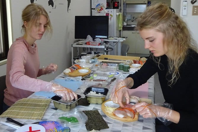 Sushi Making Studio Mini - Gaining Cultural Insights