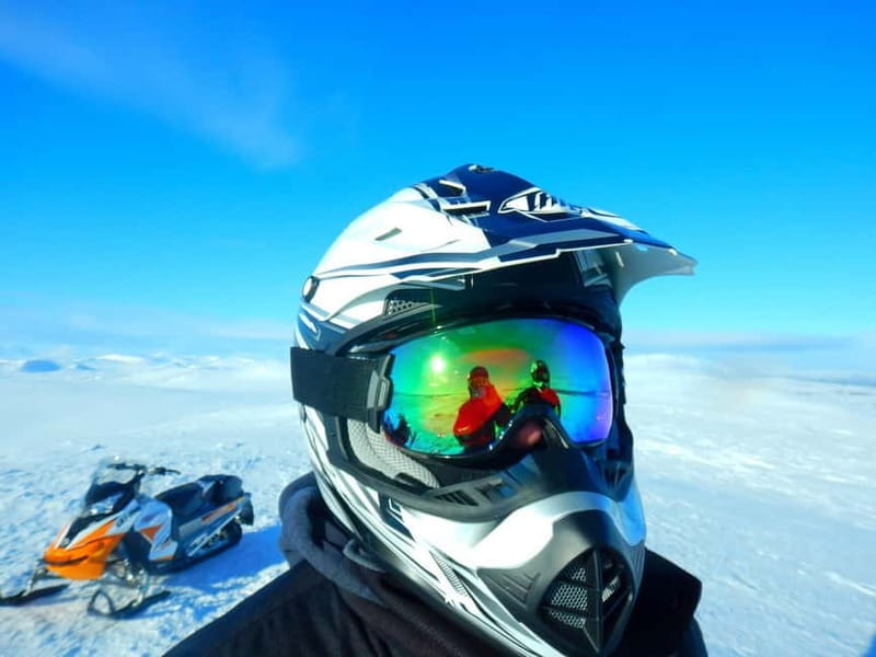 Swedish Lapland: Snowmobile safari - Exploring Snowy Scandinavia: A Snowmobile Safari in Swedish Lapland