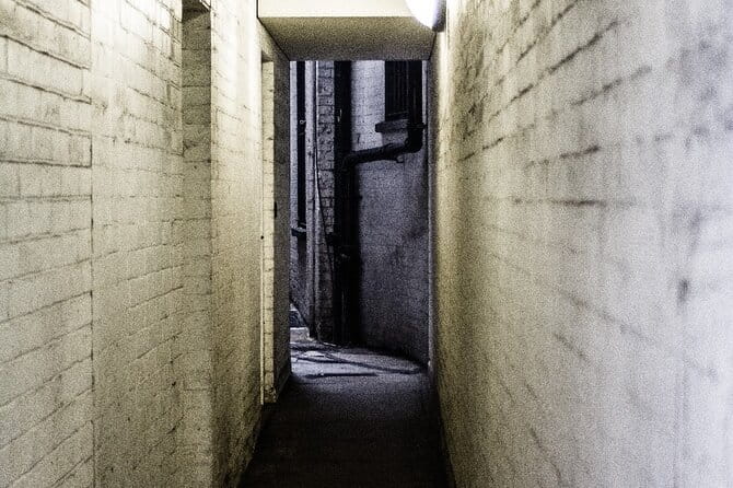 Sweeney Todd The Demon Barber of Fleet St Night Walking Tour - Exploring London’s Nighttime Secrets