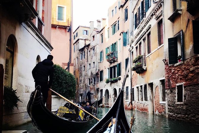 Switzerland, Italy, France 7-Day Taste of Europe Trip From Paris - Meeting and Pickup Logistics