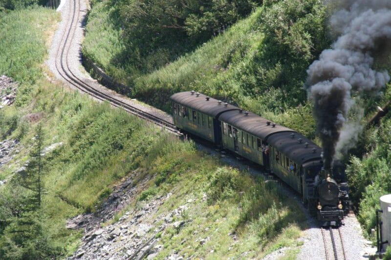 Switzerland: Private Day Tour by car with unlimited km - Key points / Takeaways