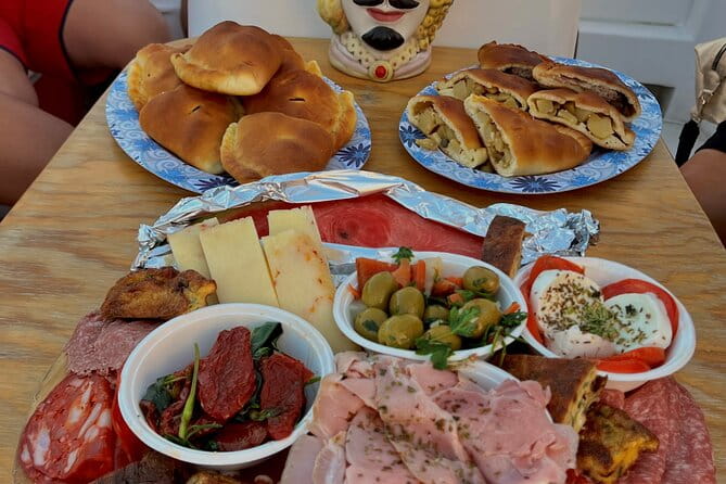 Syracuse: Boat tour with Aperitif 2 hours - Who Will Love This Tour?