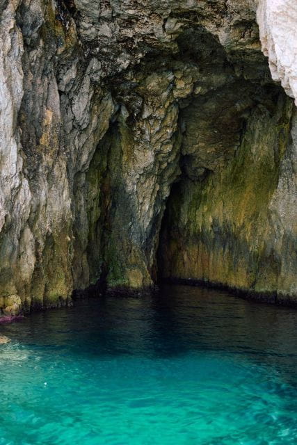 Syracuse: Boat tour with aperitif - Key points / Takeaways