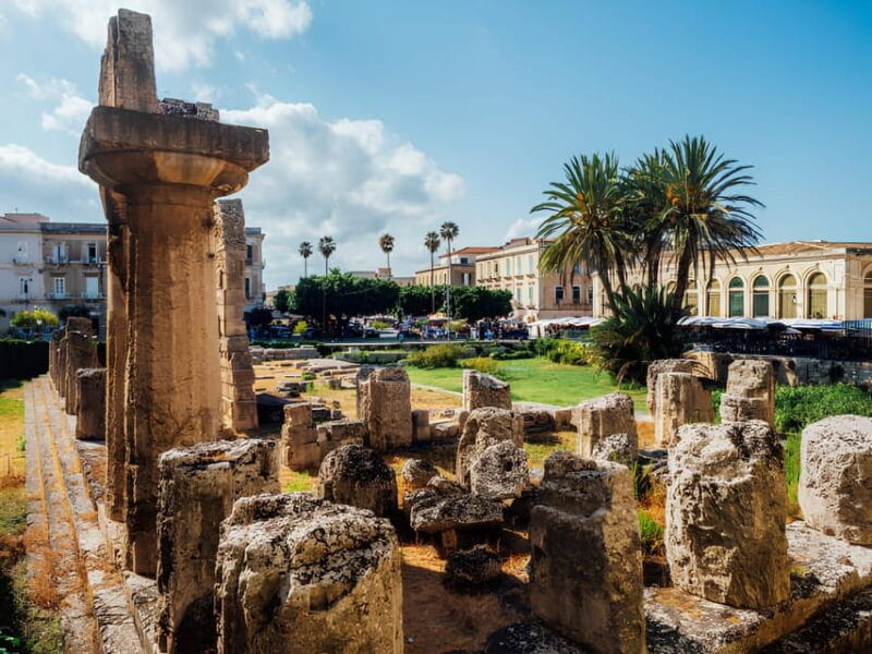 "Syracuse in a Day: Full Tour with Tasting of Sicilian Flavors." - Starting at Molo San Antonio: The Gateway to Syracuse