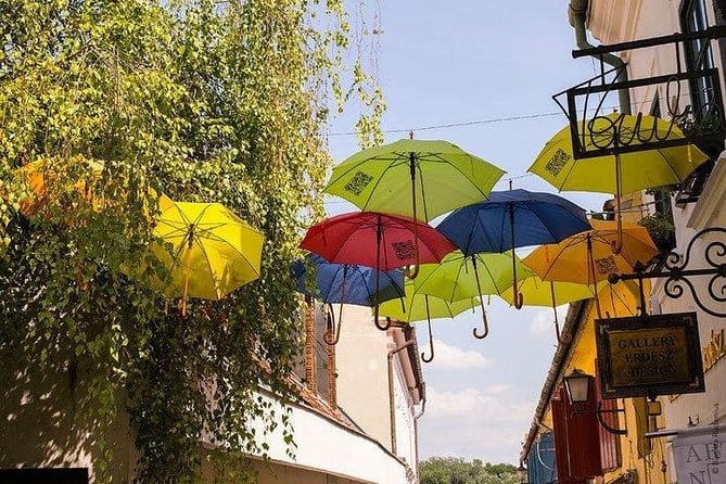 SzentEndre-SaintAndrew City Privately Shopping and Picturesque - Entering Szentendre: A Quaint Art and Culture Hub