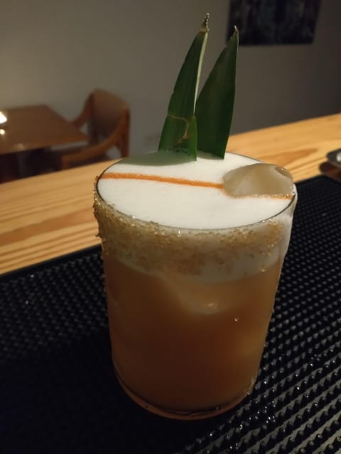 Table Zero: Cocktail Night in Style with Tapas Included - Entering the World of Sips and Snacks in Barcelona