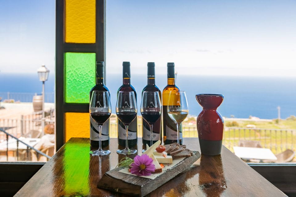 Tacoronte: Guided Winery Tour With Wine and Cheese Tastings - History of Bodegas Monje