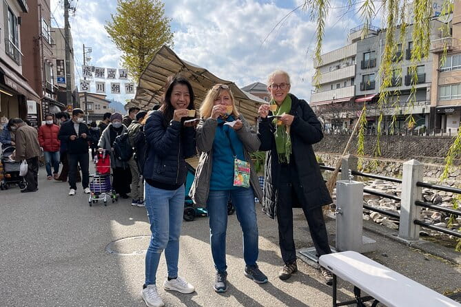 Takayama Arts & Crafts Local Culture Private Tour With Government-Licensed Guide - Accessibility Features for All Travelers