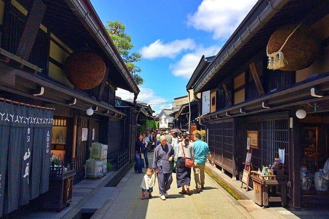 Takayama Local Cuisine, Food & Sake Cultural Tour With Government-Licensed Guide - Accessibility and Participation