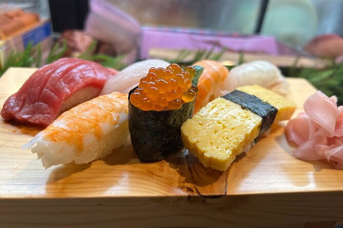 Takayama Night Tour With Local Meal and Drinks - Traditional Meal and Drinks Included