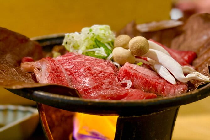 Takayama Private Night Guided Tour - Key Points