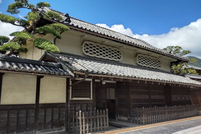 Take a Stroll Back in Time at Takehara, Hiroshimas Little Kyoto - Experience Traditional Japanese Cuisine
