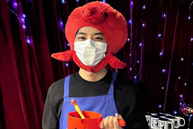 TAKOYAKI Cooking Class With All-You-Can-Drink in Tokyo, Roppongi - Accessibility and Additional Info