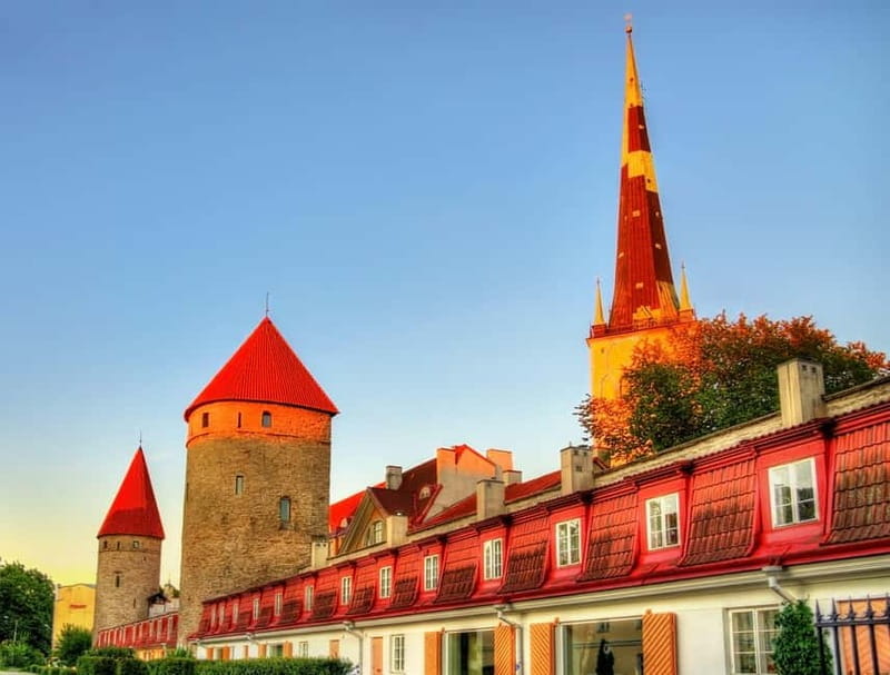 Tallinn: Capture the most Photogenic Spots with a Local - Key points / Takeaways