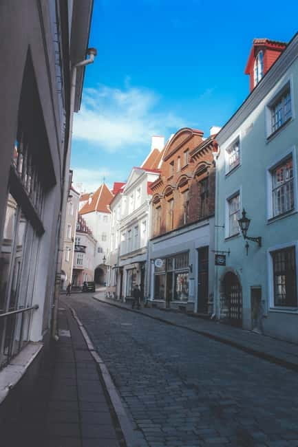 Tallinn Exclusive Pub & Bar Crawl - Free Drink, Local Guide - Introduction: A Night Out in Tallinn’s Hidden Corners