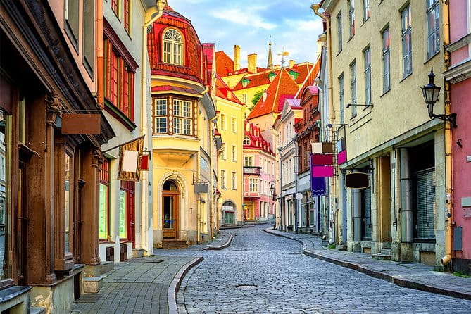 Tallinn Private Walking Tour - Who Should Consider This Tour?