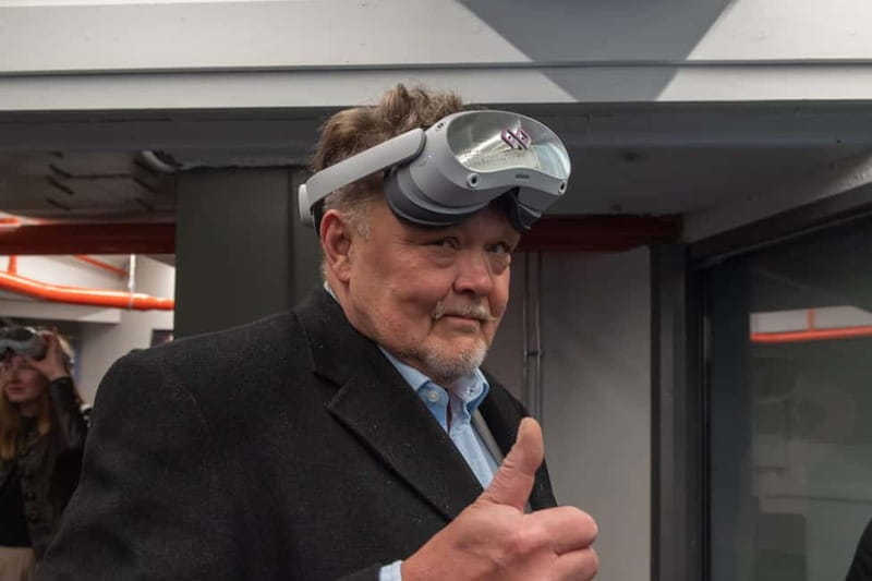 Tallinn: Virtual Time Travel Experience VR Tallinn 1939/44 I - Virtual Time Travel in Tallinn: A Journey to 1939 and WWII