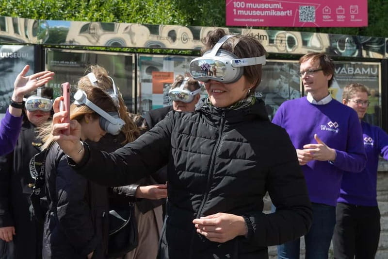 Tallinn: Virtual Time Travel Experience VR Tallinn 1939/44 I - Price and Logistics: Good Value for a Short, Immersive Tour