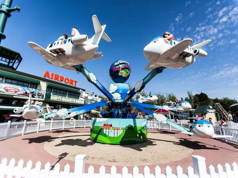 Tamworth: Drayton Manor Resort Theme Park & Zoo Experience - Frequently Asked Questions