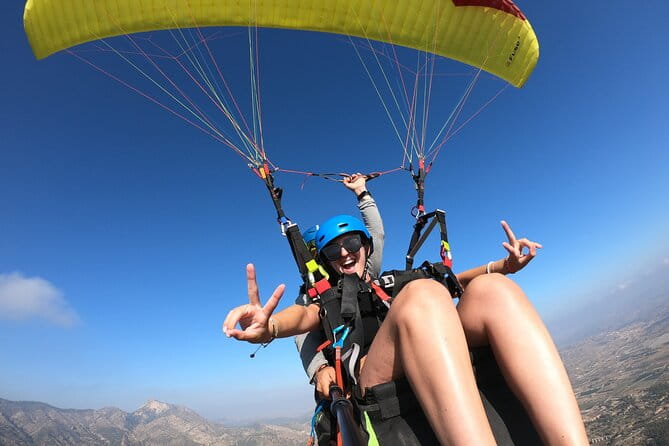 Tandem Paragliding Flight in Alicante and Santa Pola - Soaring Above Spain: An In-Depth Review