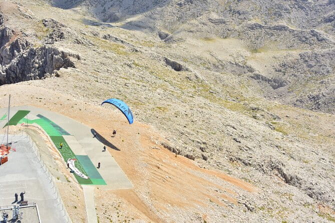 Tandem Paragliding Flight with Cable Car Transfer to Kemer Region - Who Will Love This?
