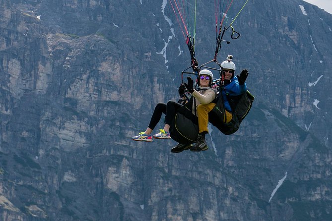 Tandem Paragliding Tirol, Austria - Preparing for the Flight
