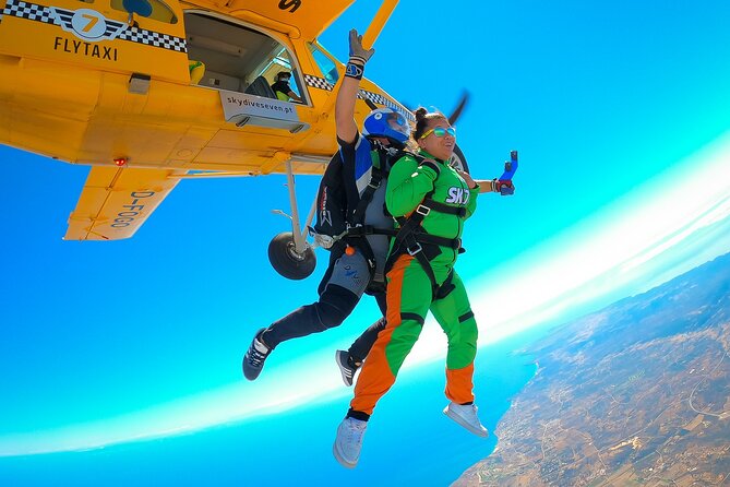 Tandem Skydiving Algarve From 15.000ft — 5000M - Meeting and Pickup Details