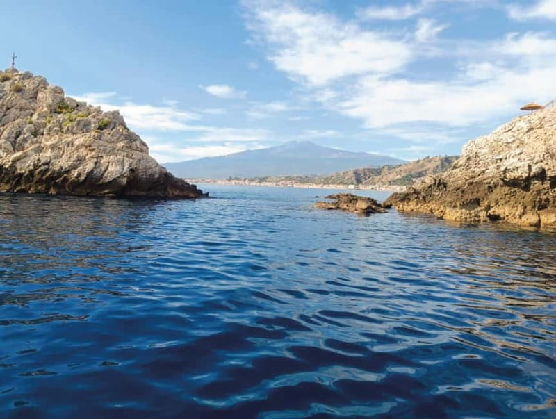Taormina and Giardini Naxos: 2 Hour Dolphin Tour & Grotto - Exploring the Sicilian Coastline: A Closer Look