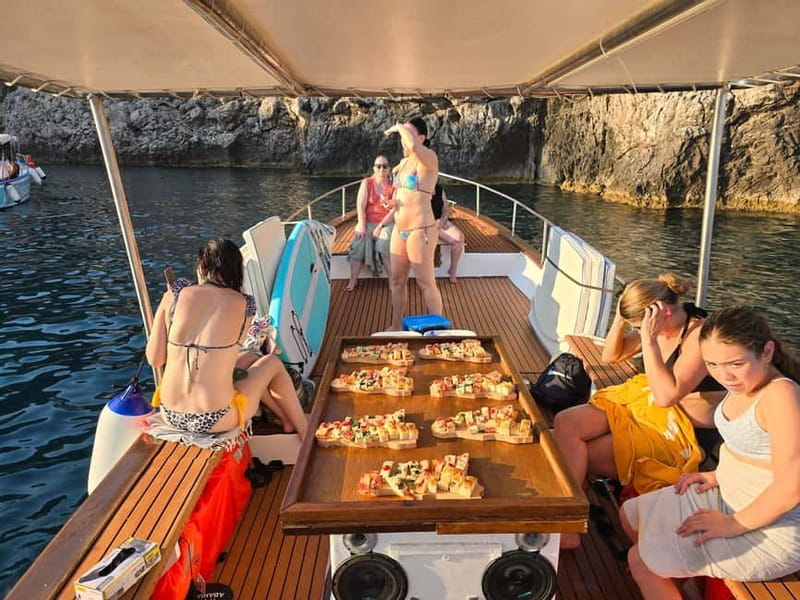 Taormina: Boat Tour with Sicilian Wine Tasting - Price and Logistics: Good Value for a Complete Coastline Experience