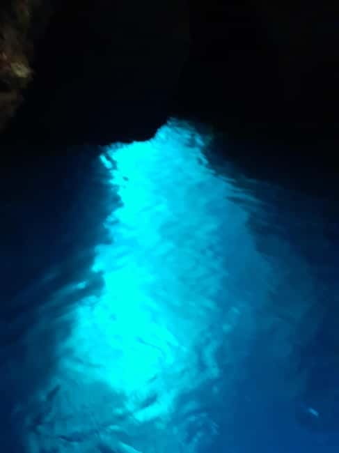 Taormina: Isola Bella Boat Tour with Prosecco Onboard - Key points / Takeaways