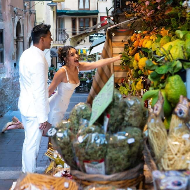 Taormina: Photoshoot with a Professional Photographer - Price and Logistics — What to Expect