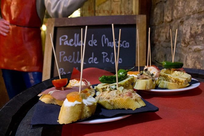 Tapas Bike Tour Barcelona - Key Points