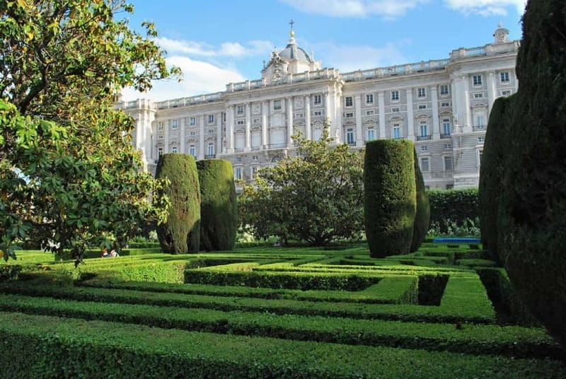 Tapas Tour of the center of Madrid in small groups - A Taste of Madrid: The Itinerary Breakdown
