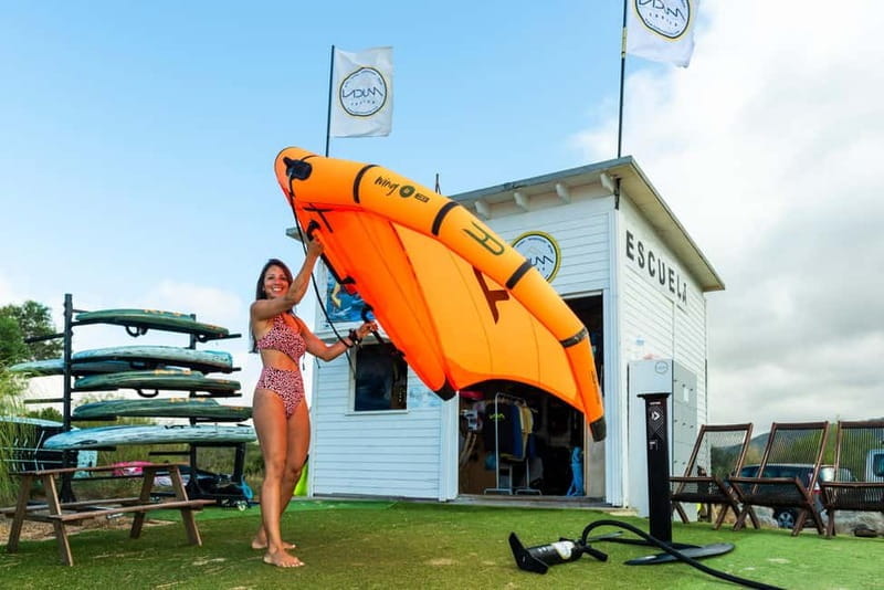 Tarifa, Cadiz: Wingfoil lessons for all levels. Children and adults - Key Points / Takeaways