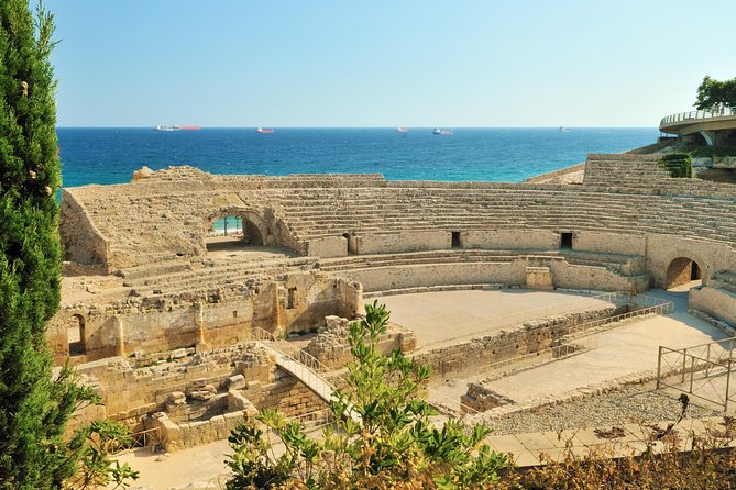 Tarragona and Sitges Tour With Small Group and Hotel Pick up - Pickup Information