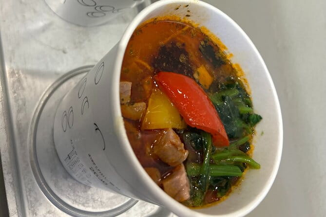 Taste and Compare Multiple Mini Ramen! Tokyo Shibuya Tour - Tasting the Different Ramen Bowls