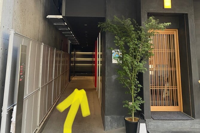 Taste and Learn Japanese Sake Tasting and Pairing - Discovering Tokyos Sake Shops