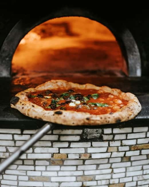 Taste Naples in ten tastings. - What Makes This Tour Stand Out?