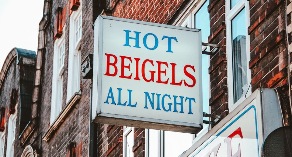 Taste of Diversity: Exploring London`s Street Art & Food - Shoreditch and Brick Lane Tour