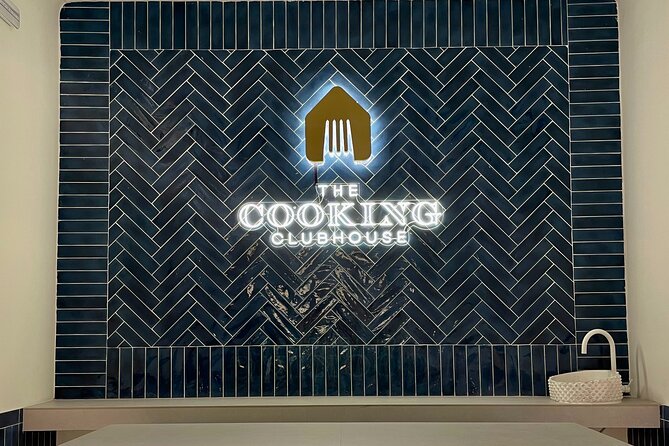 Taste of Spain: Tapas Cooking Class With Bottomless Wine Pairing - Group Size and Requirements