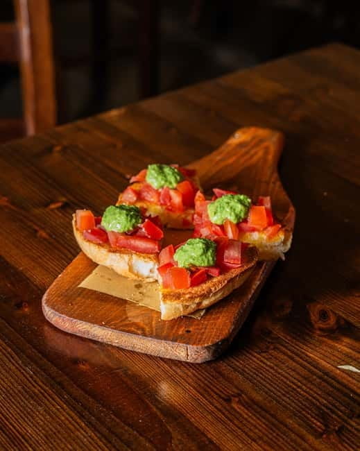 Tasting of Local Wines with appetizers in Rapallo's historic center. - Practical Details and Logistics