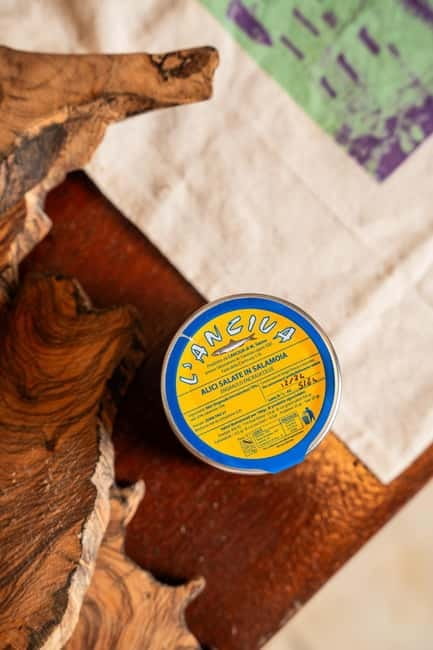 Tasting of Local Wines with appetizers in Rapallo's historic center. - Who Should Consider This Experience?